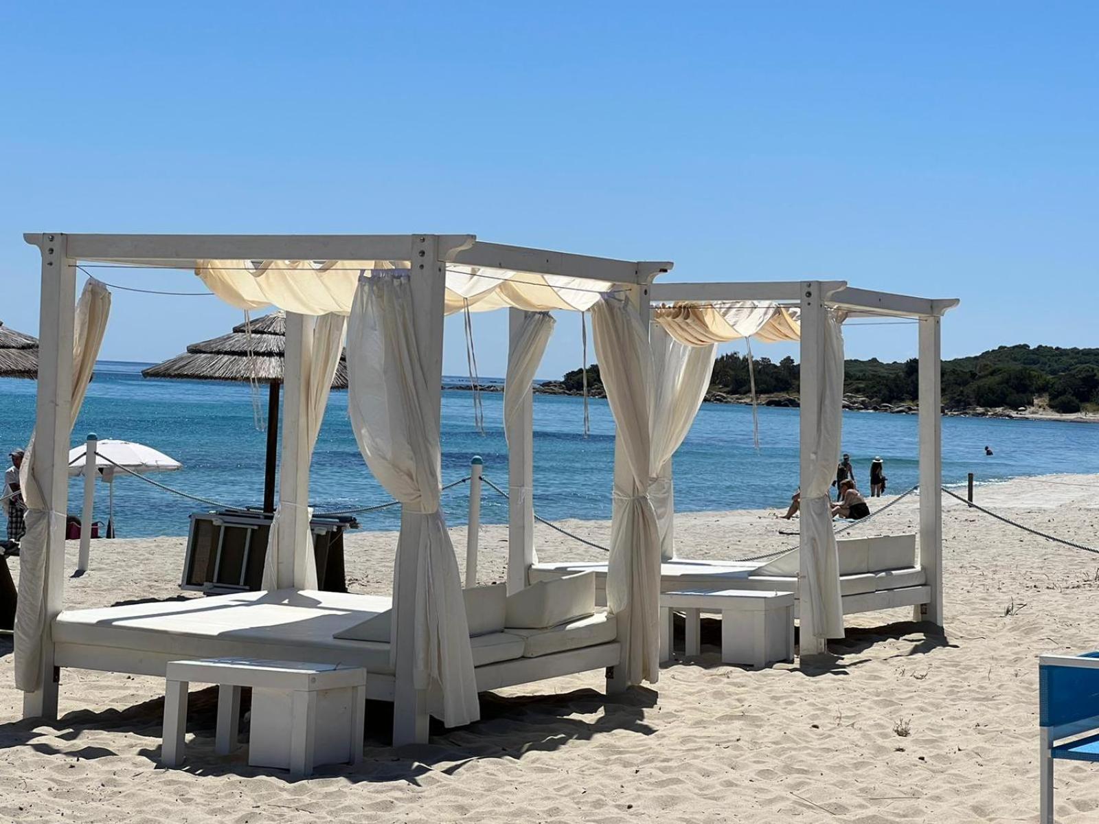 Hotel Baia Cea Бари-Сардо Экстерьер фото