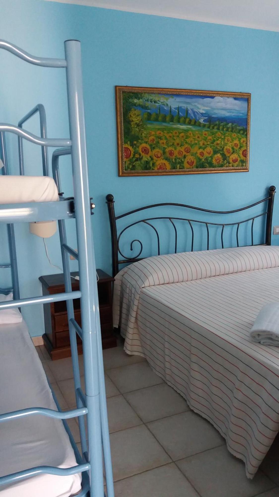Hotel Baia Cea Бари-Сардо Экстерьер фото
