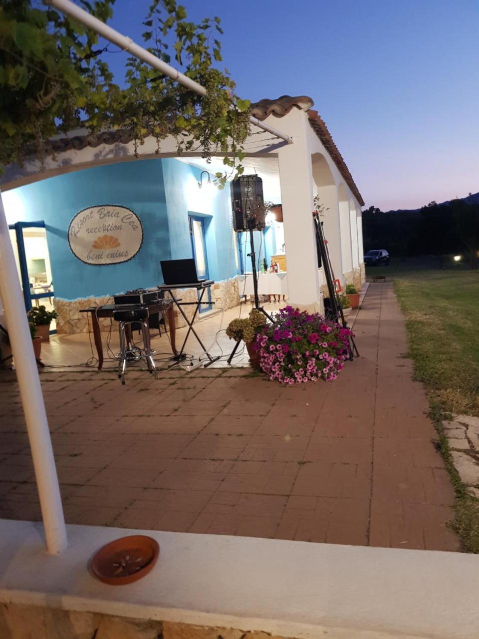 Hotel Baia Cea Бари-Сардо Экстерьер фото