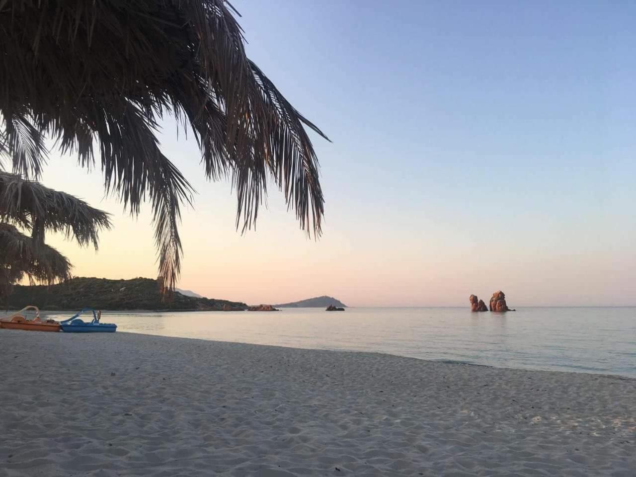 Hotel Baia Cea Бари-Сардо Экстерьер фото